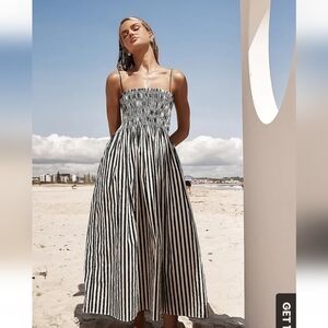 COMMENSE Sleeveless Pinstripe Long Dress Black & White Small NWT